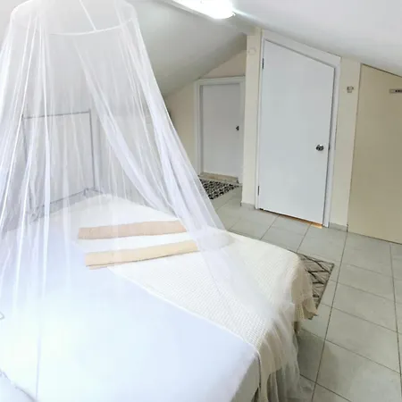 3 Bedrooms In Oeluedeniz, Ovacik 아파트 *